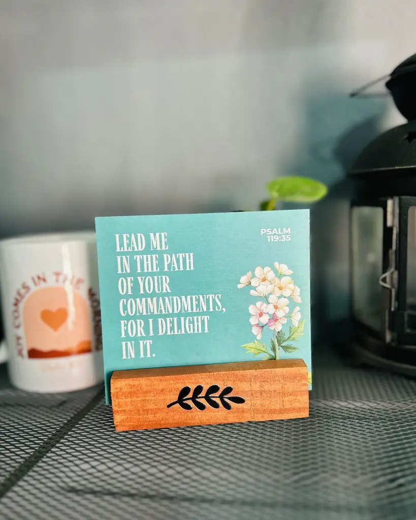 BIble Verse Standy-5.webp