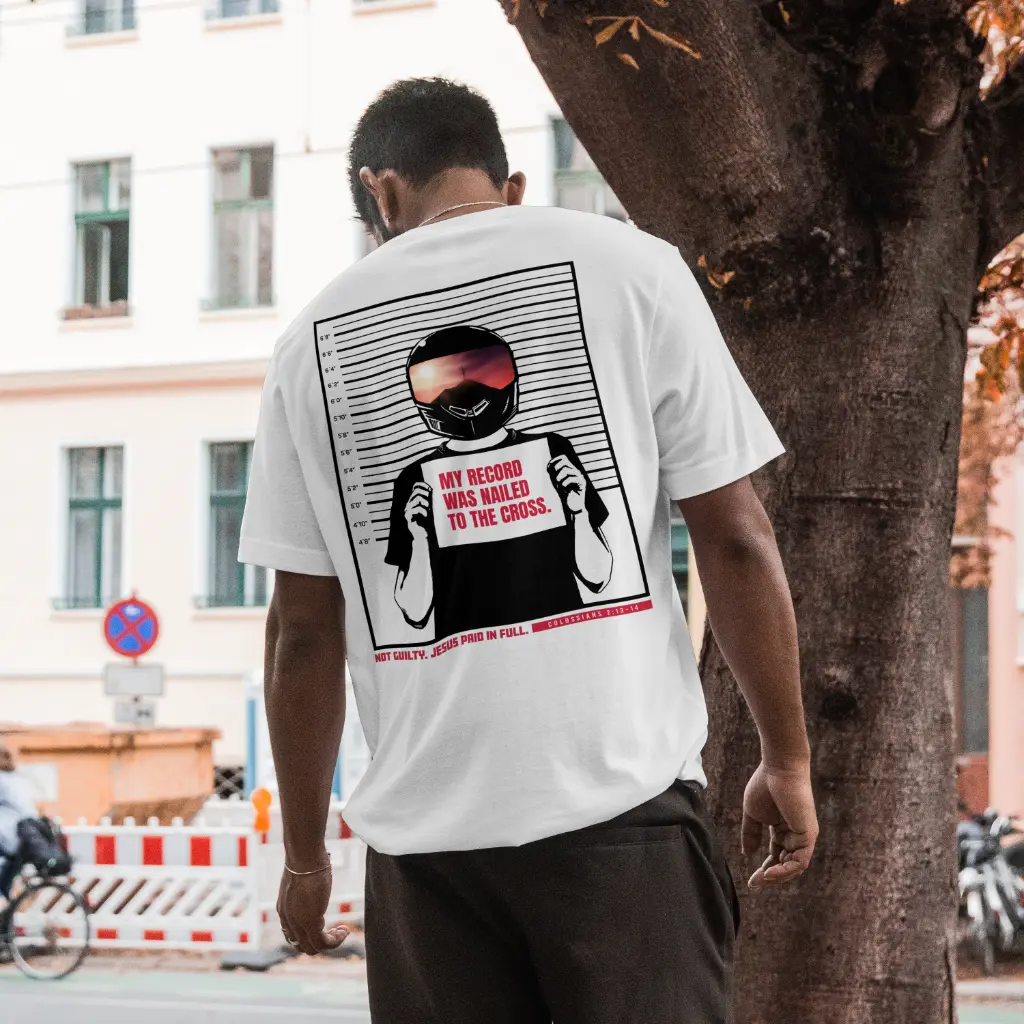 Record nailed-4.webp