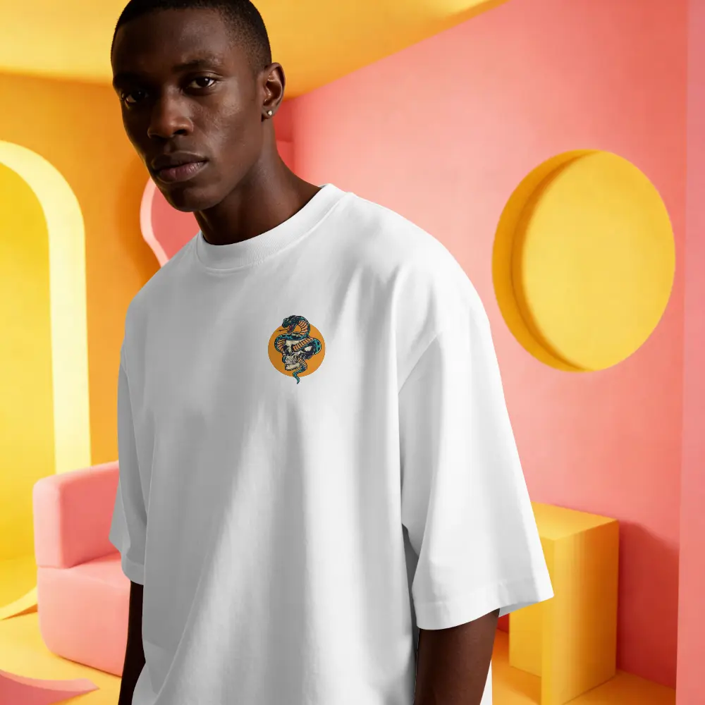 Streetwear(white) - Mockup (2).webp